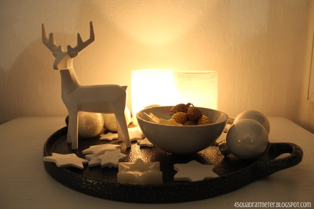 kleine weiße Sterne, weißer Hirsch, Weihnachtsdeko,  1