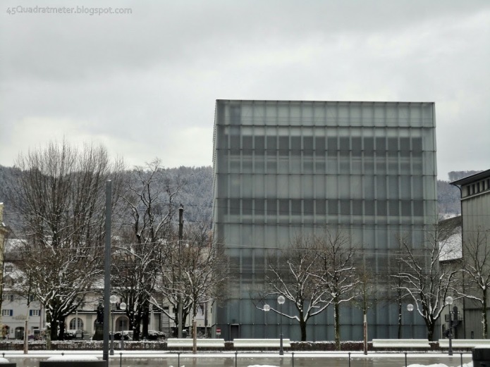 Blick-vom-See-aufs-Kunsthaus
